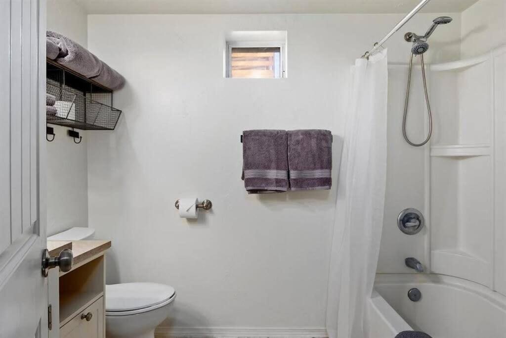 #Stayinmydistrict Twin Falls Pendleton Chic Suite 외부 사진